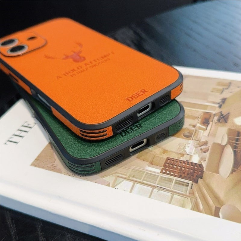 Premium Hirschleder-Textur Ultra-Dünne iPhone Hülle | MagSafe Case mit Rundumschutz und Kameralinsenschutz für Apple iPhone 17/17 Air, 16/16e, 15, 14, 13 Pro Max Plus | Panzertasche Handyhülle